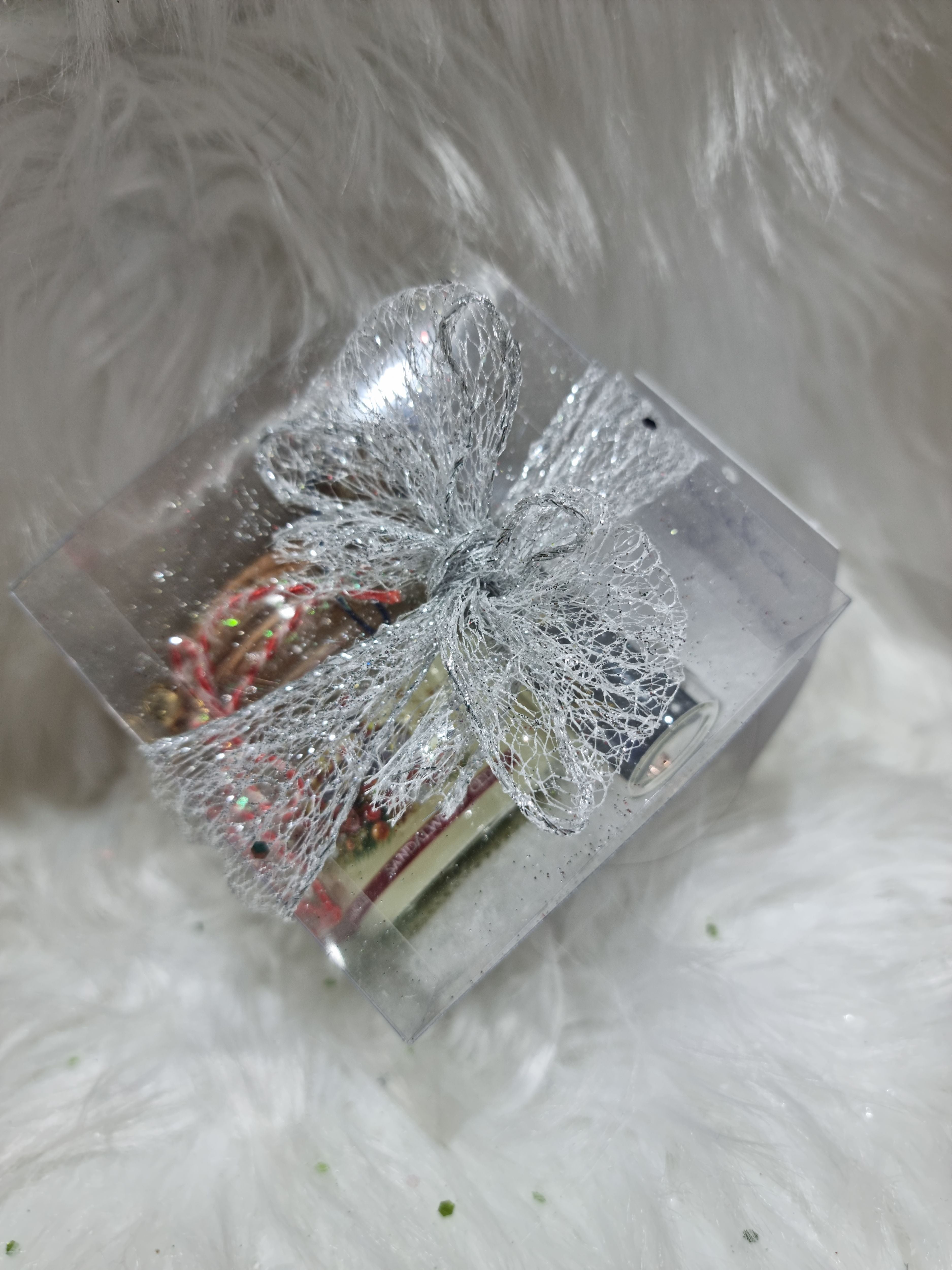 CONFEZIONE CANDELA E CIONDOLO STELLA