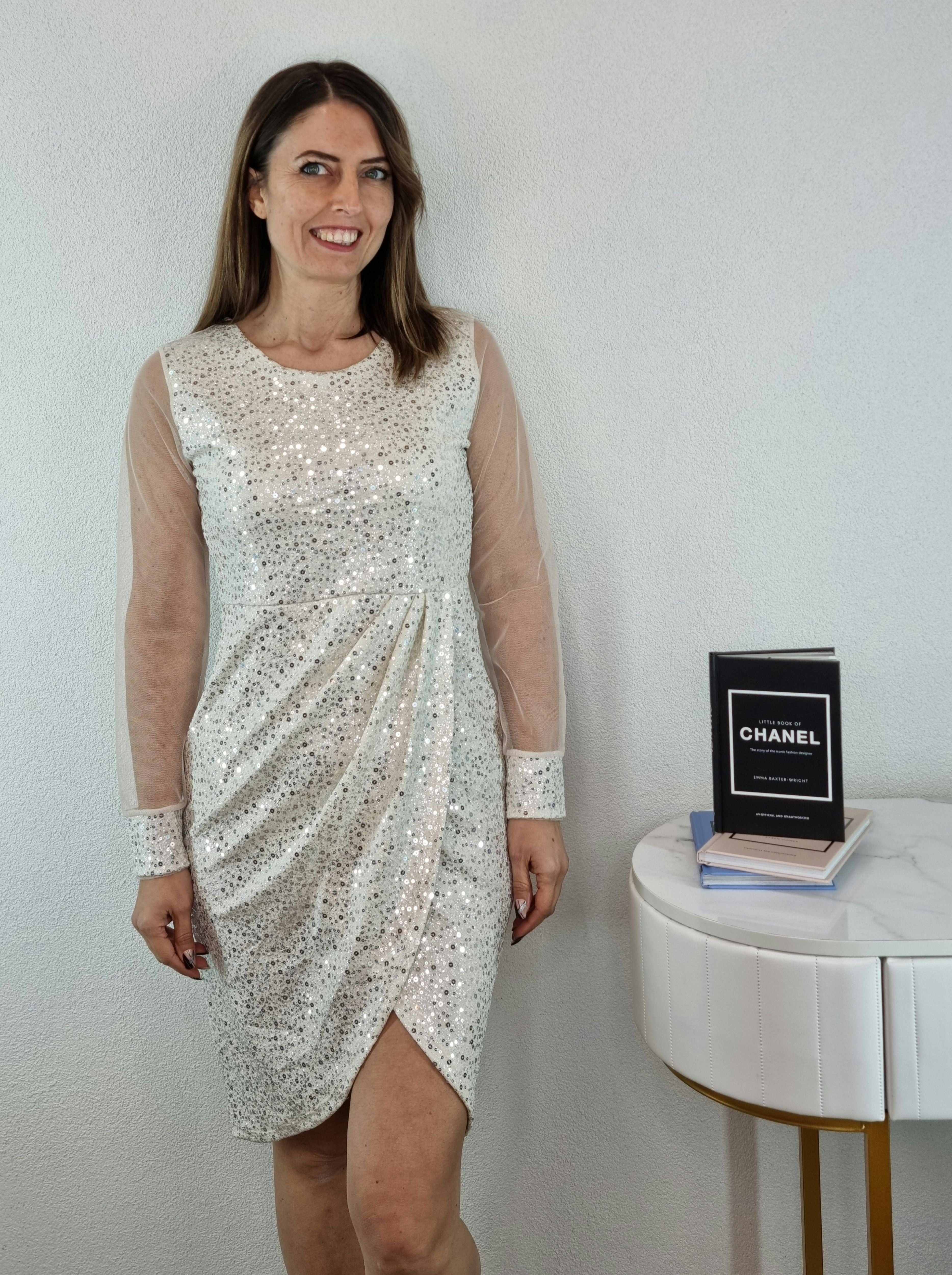 ABITO PAILLETTES GIROCOLLO CHAMPAGNE