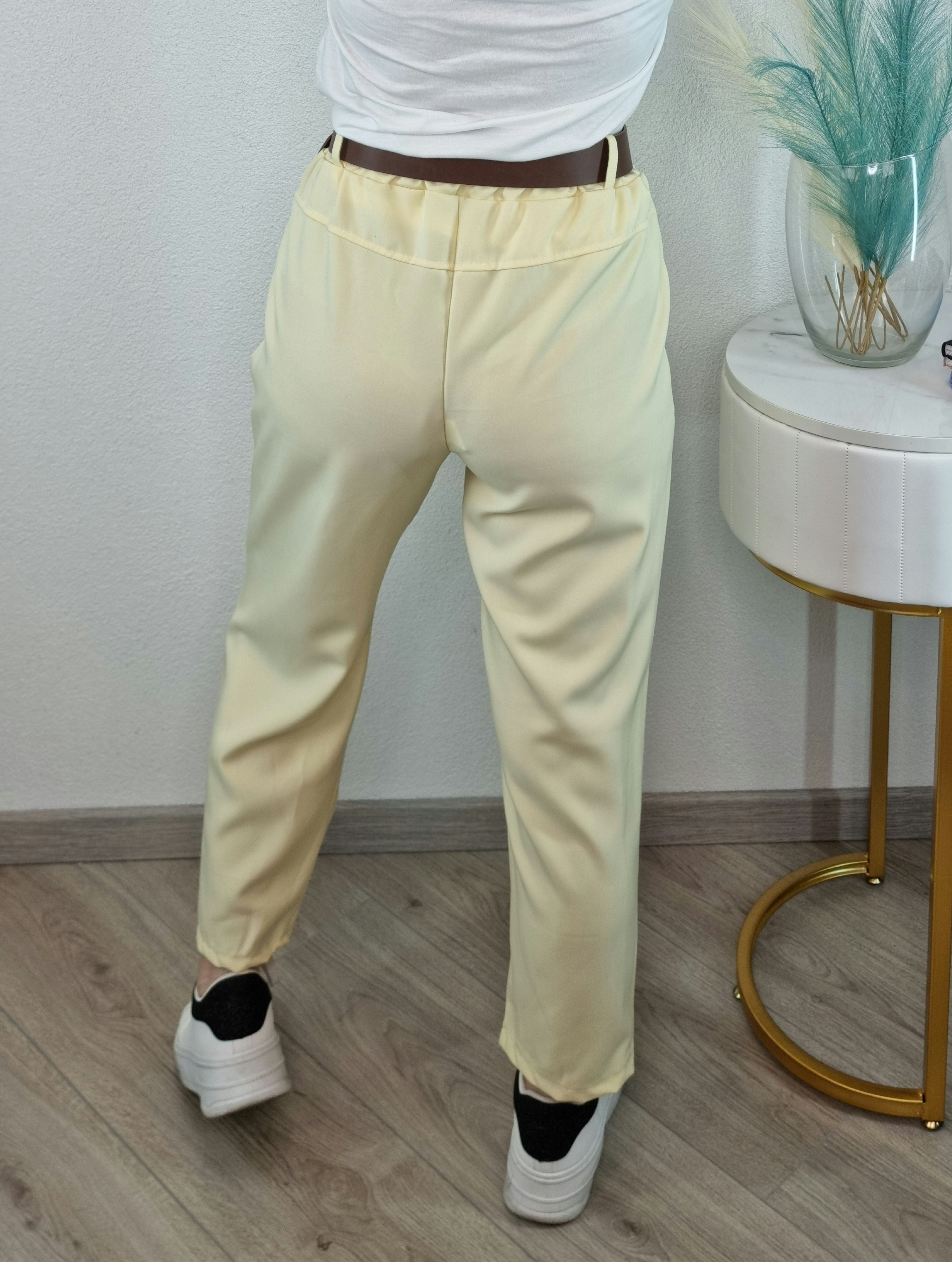 PANTALONE BOTTONI GIALLO