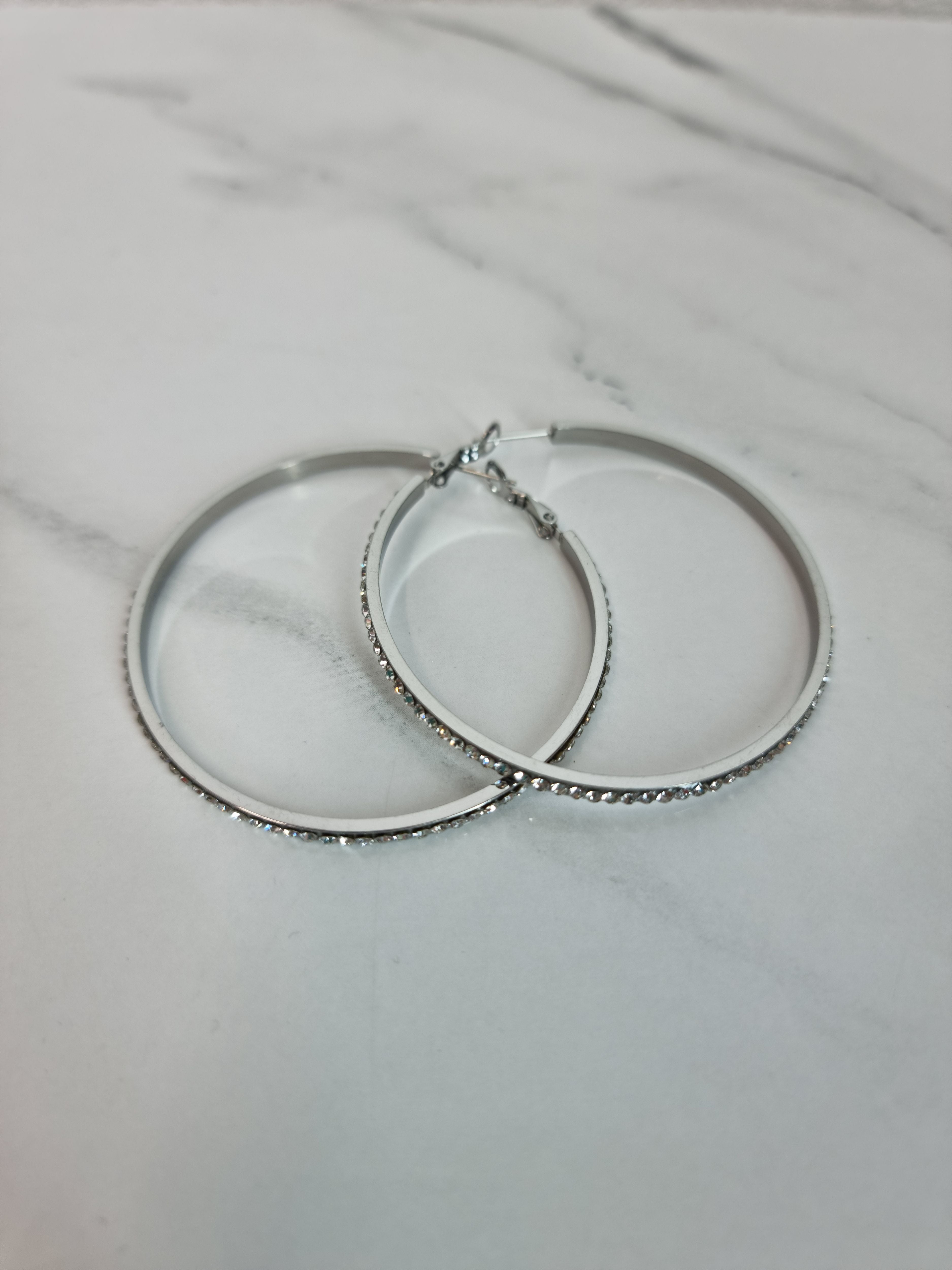ORECCHINO cerchio strass argento