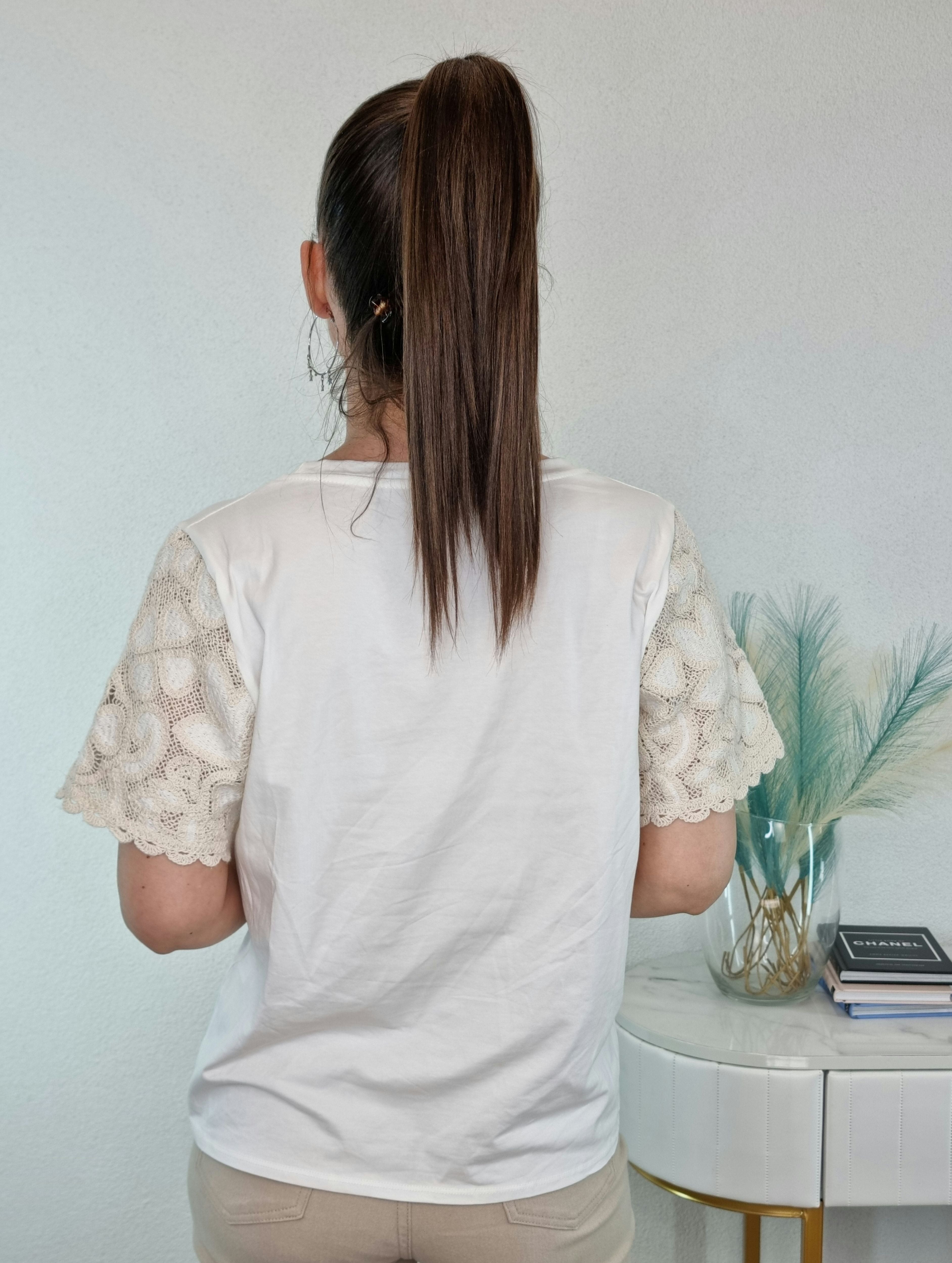 T-SHIRT RICAMO