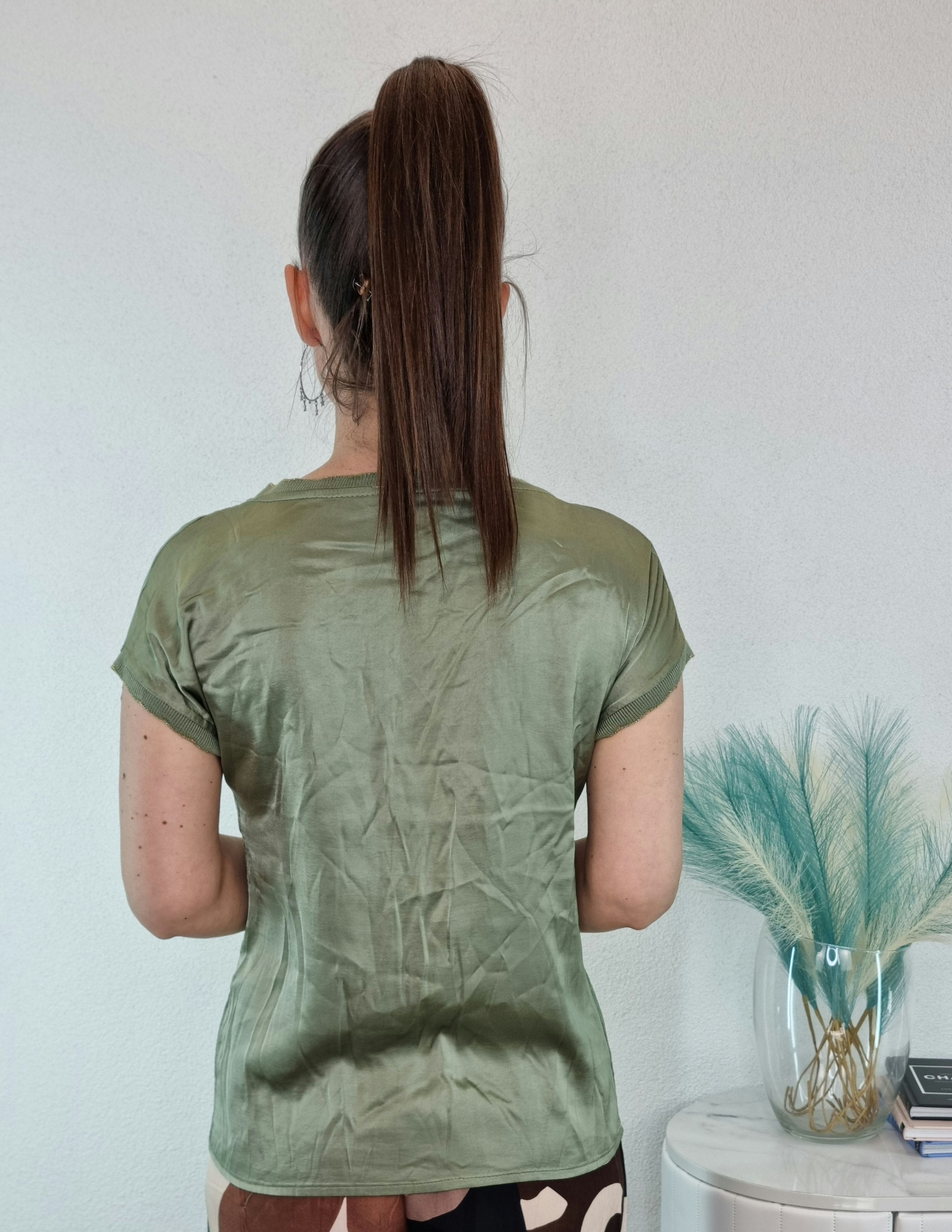 T-SHIRT SATIN VERDE