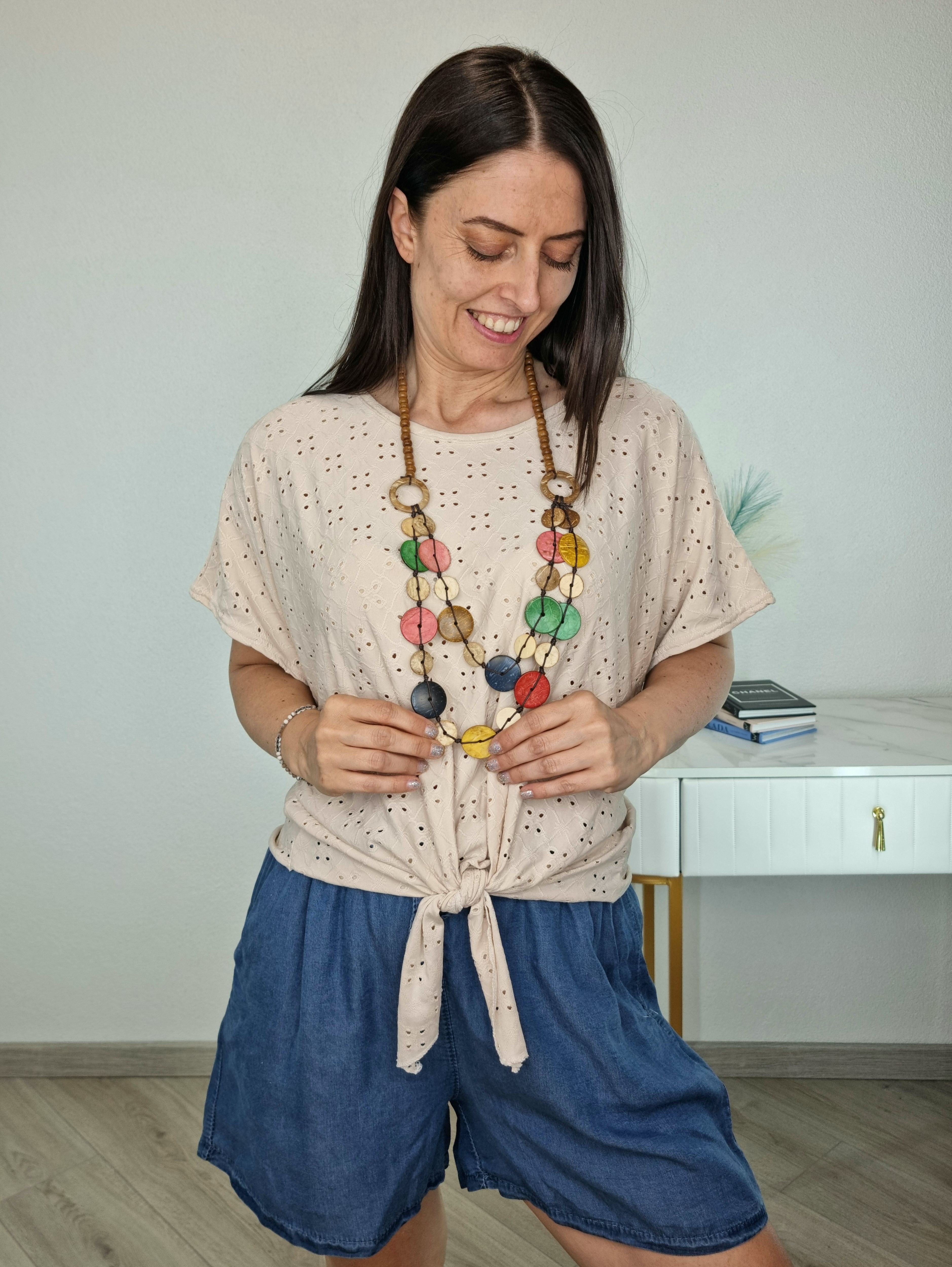 T-SHIRT COLLANA BEIGE