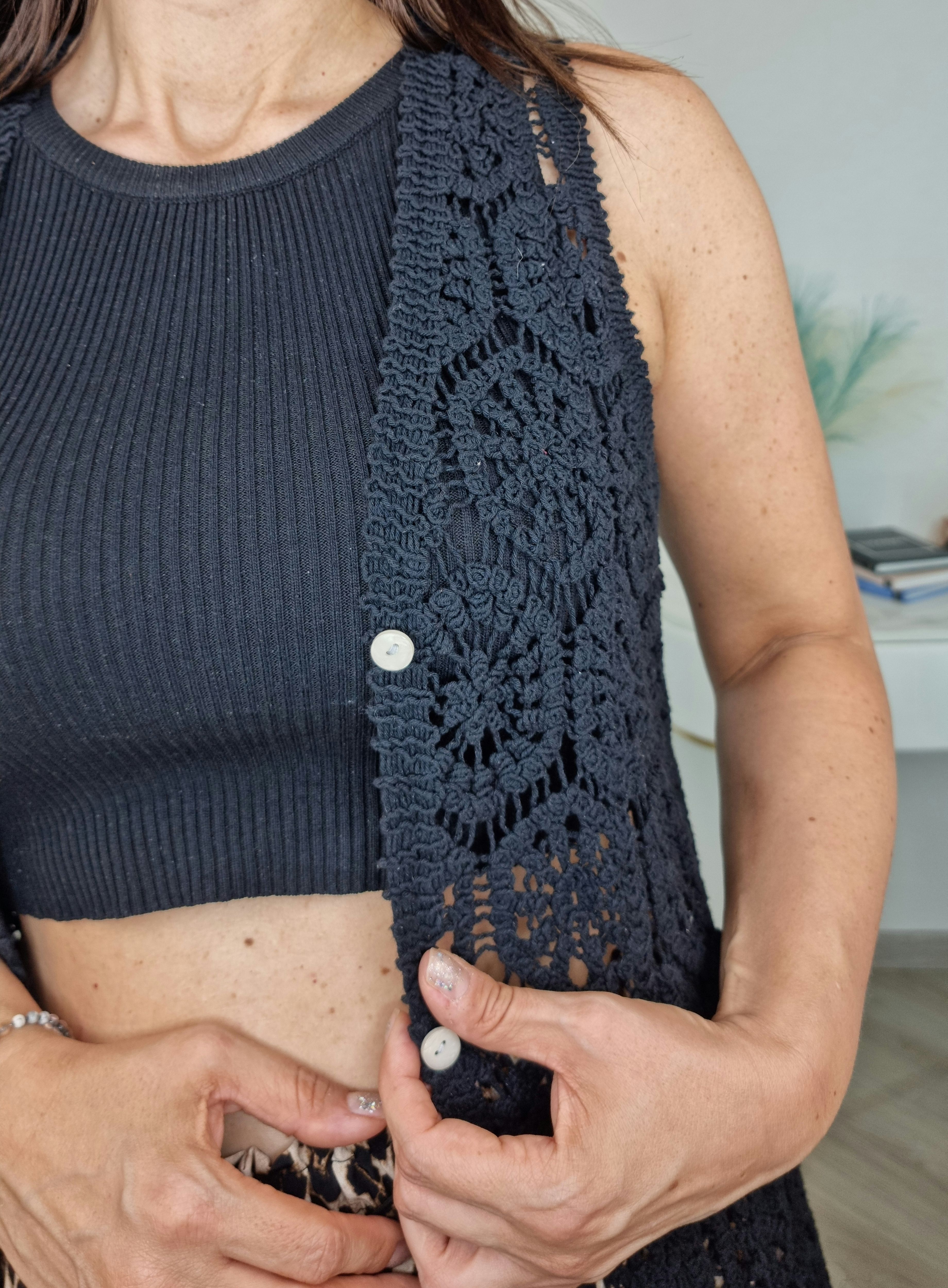 GILET/ABITO CROCHET NERO