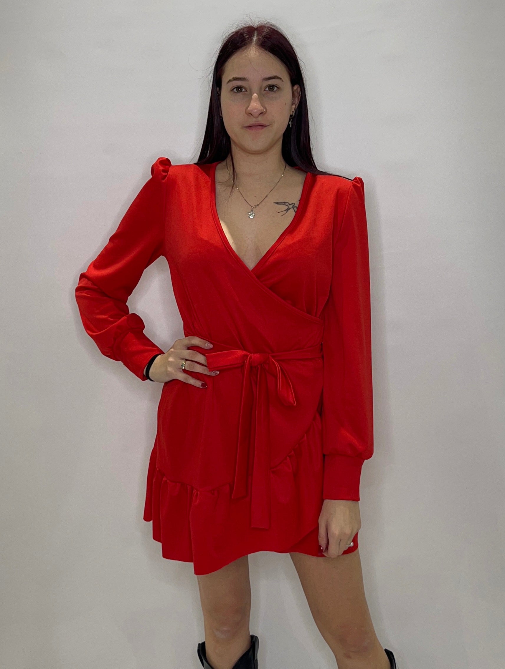 ABITO SCOLLO V ROSSO