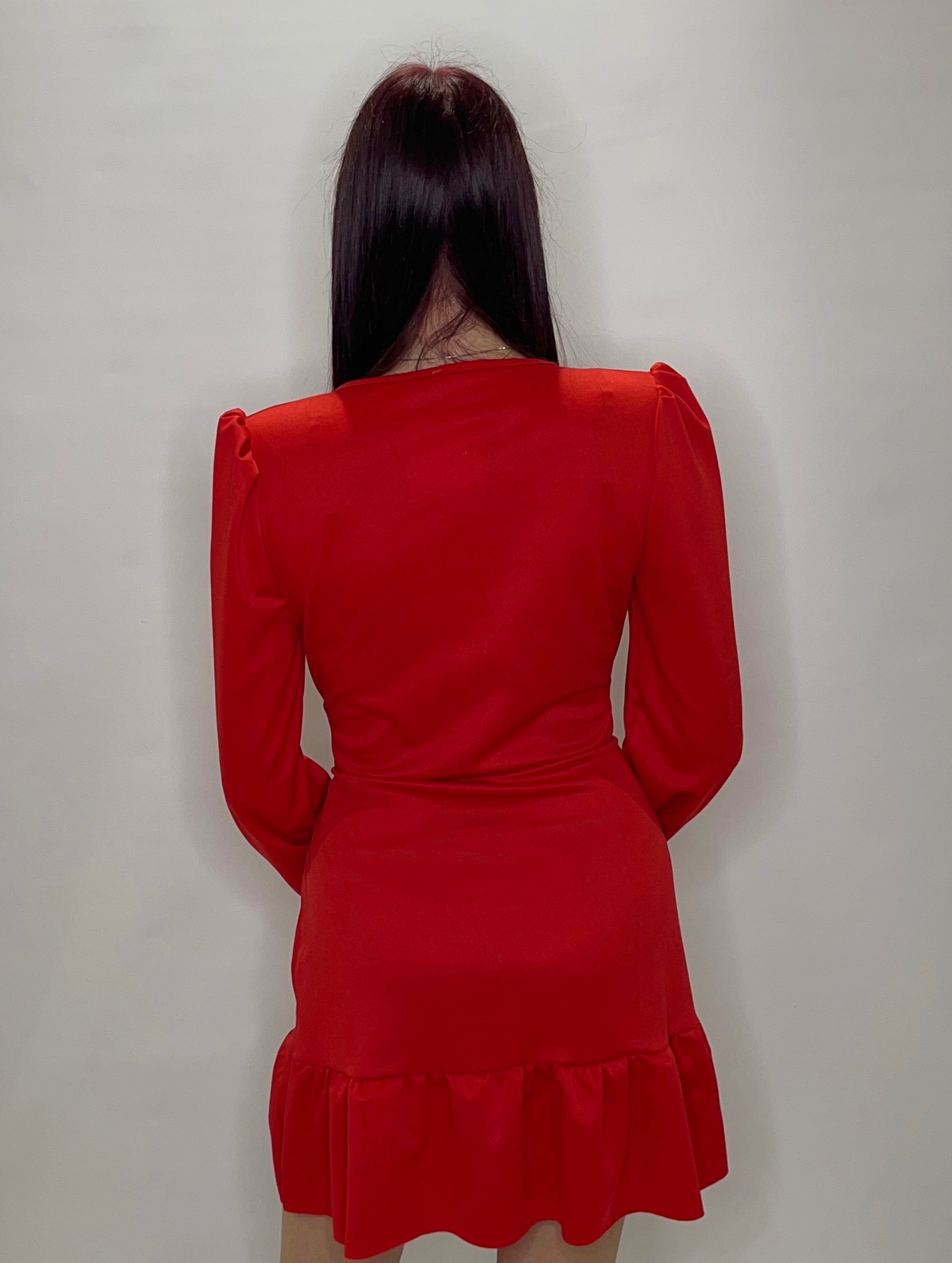 ABITO SCOLLO V ROSSO