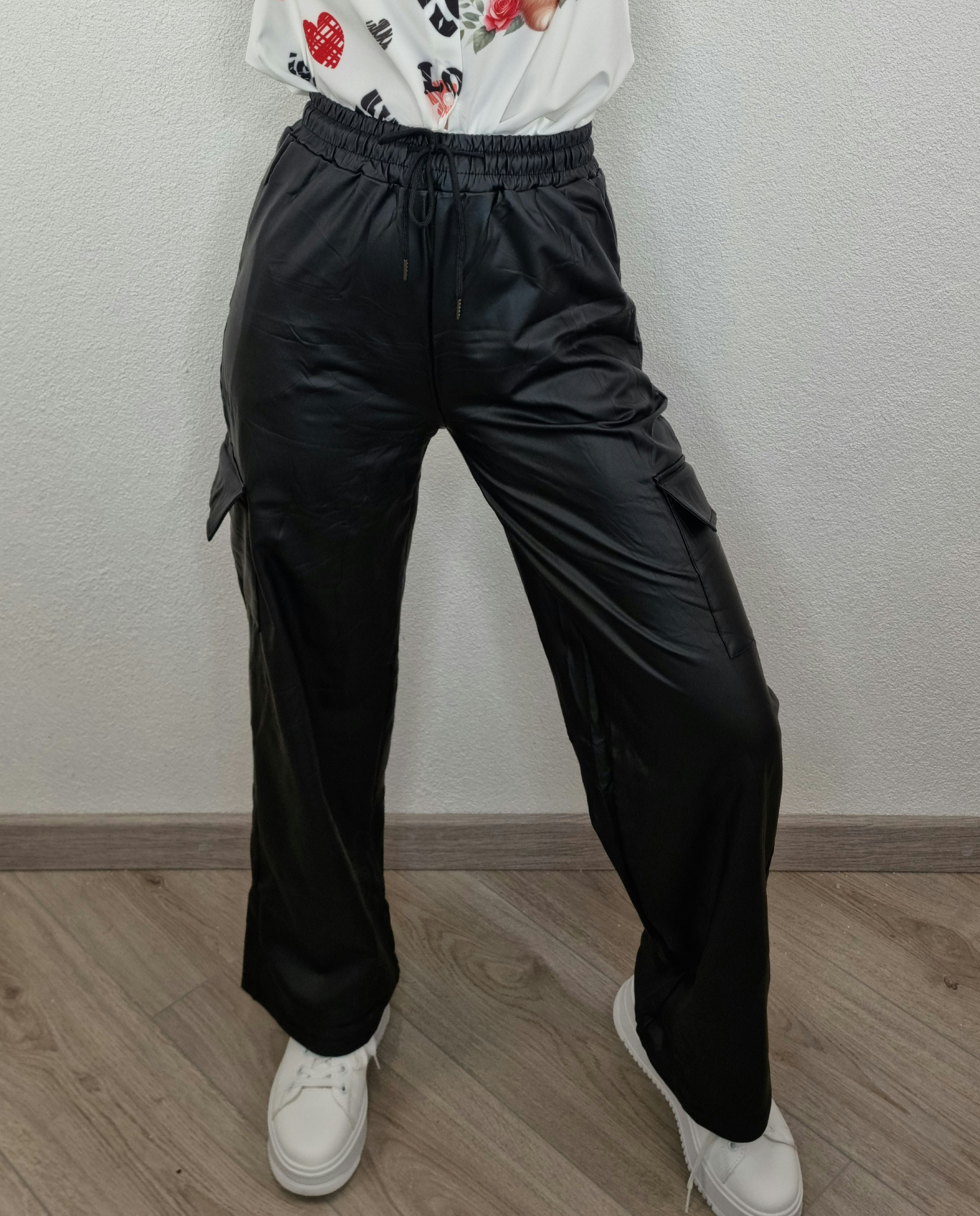 PANTALONE ECOPELLE CARGO NERO