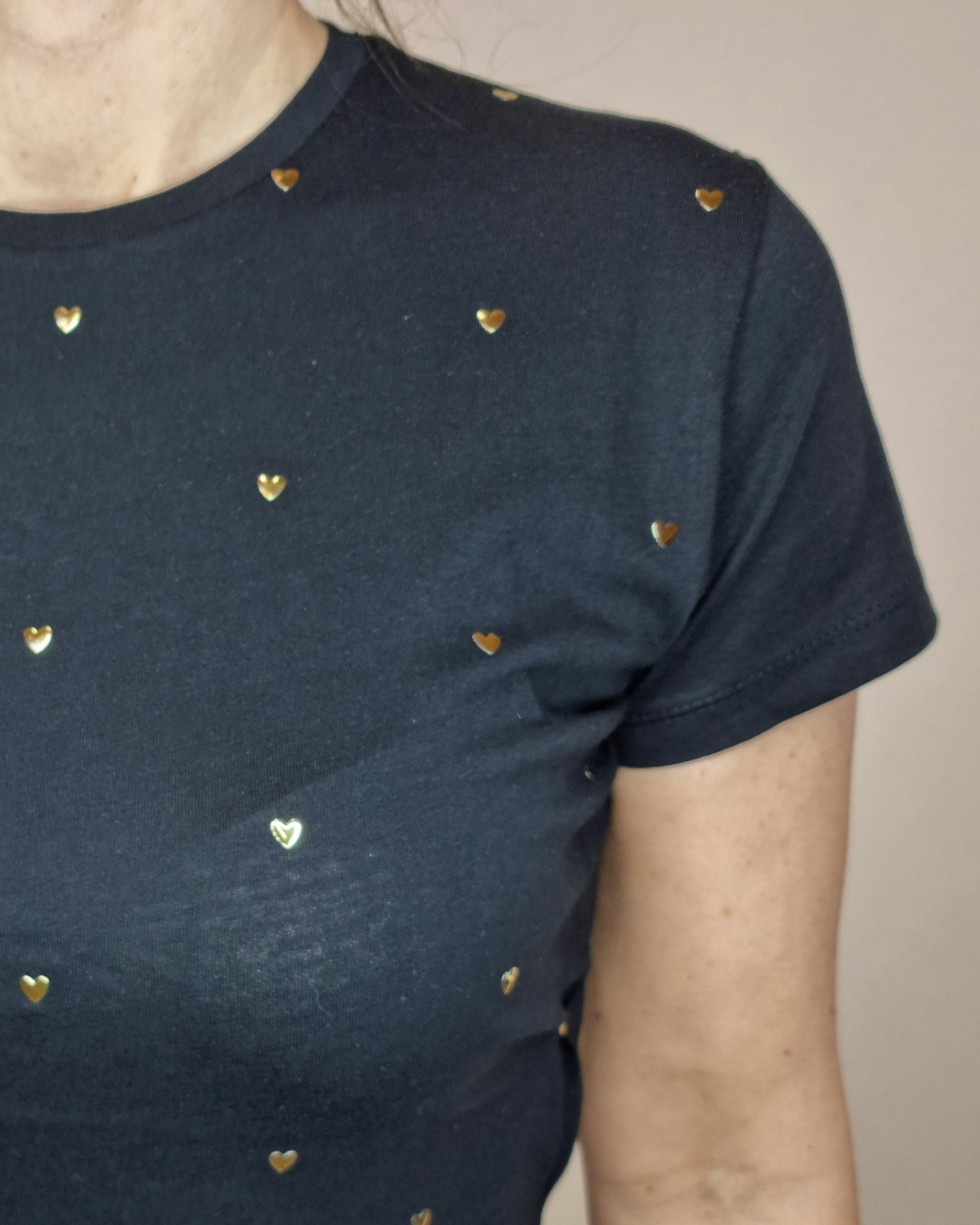 T-SHIRT COCCINELLA CUORE NERA