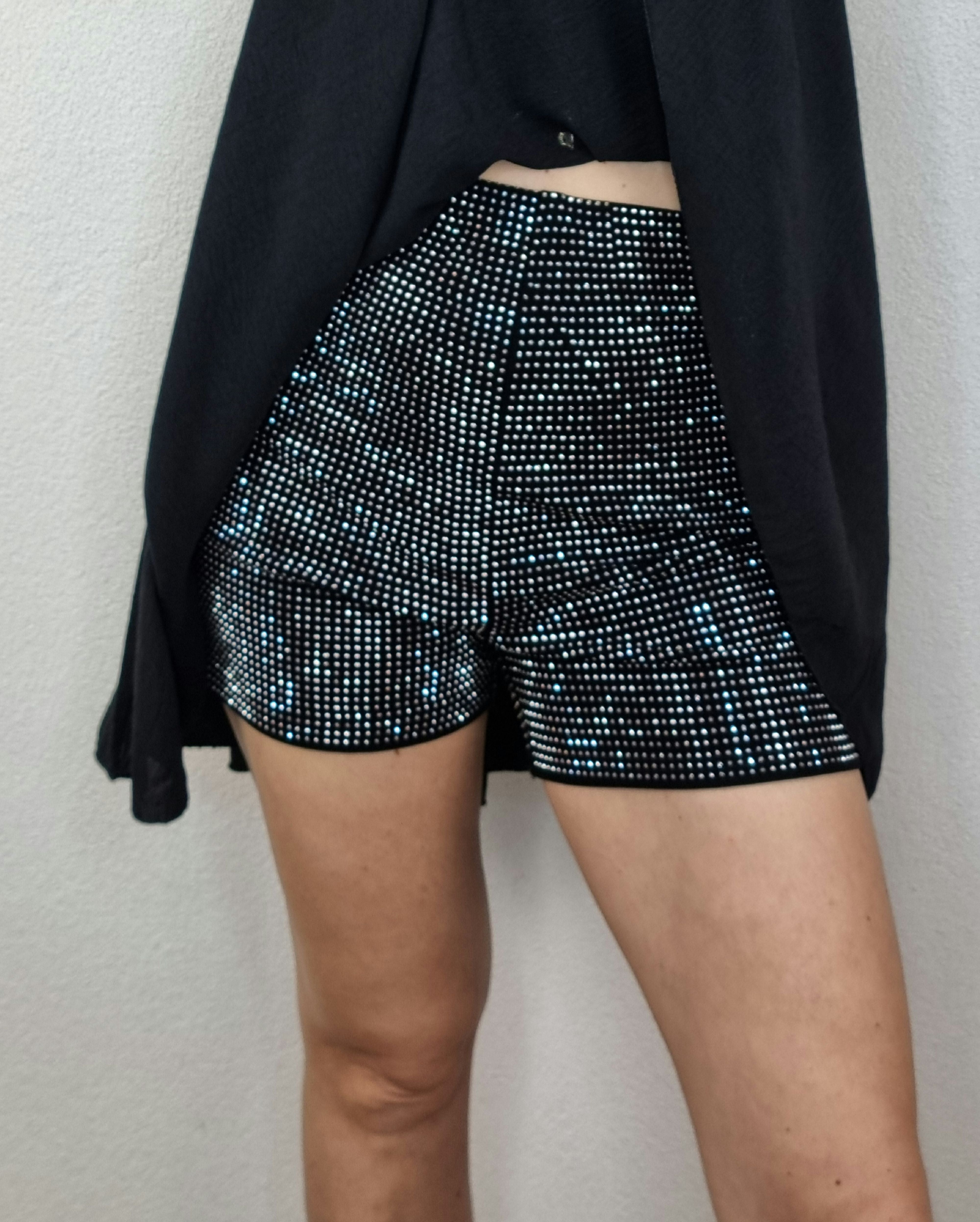 SHORT STRASS