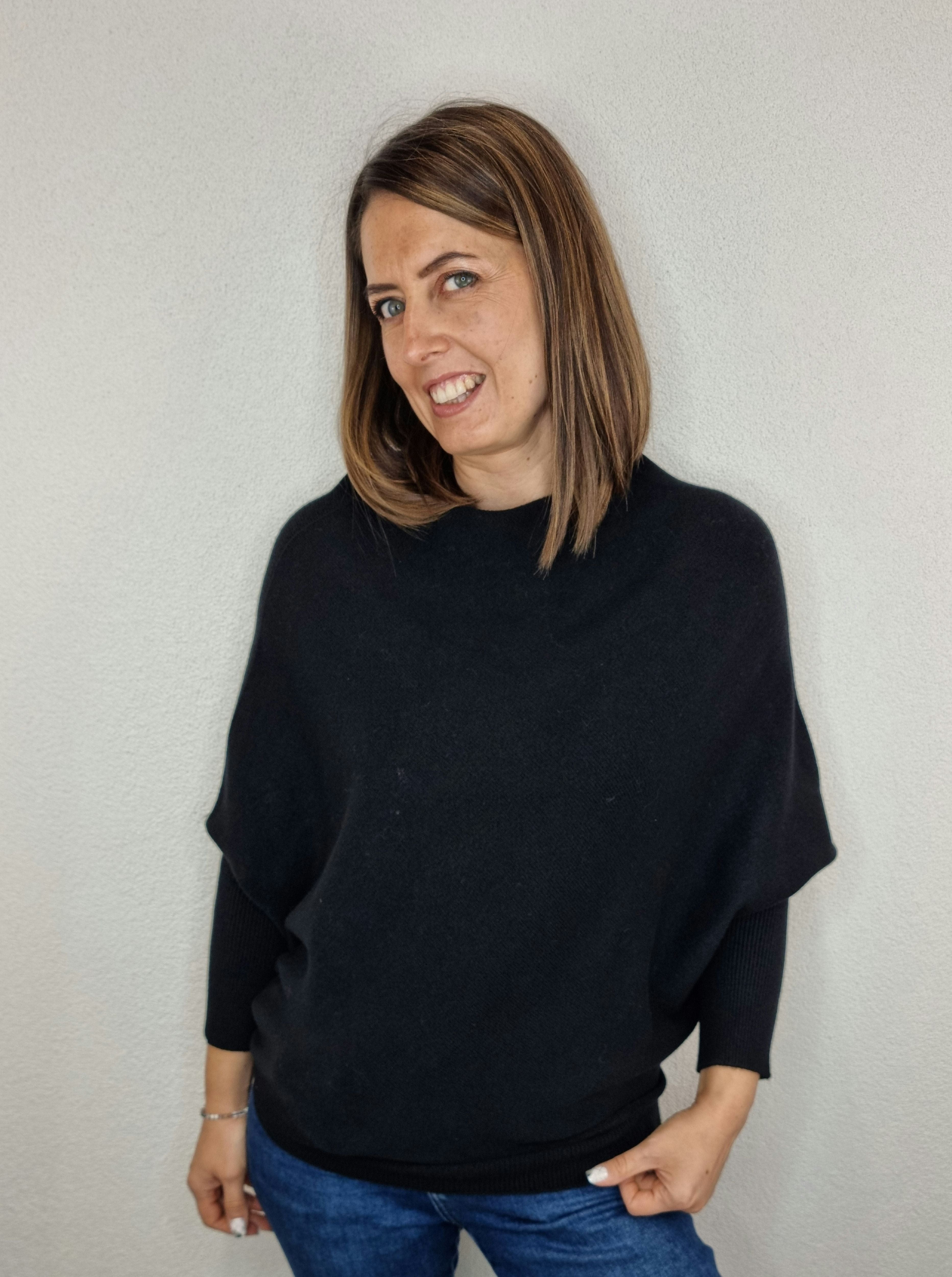 PULL CIVICO MANTY NERO