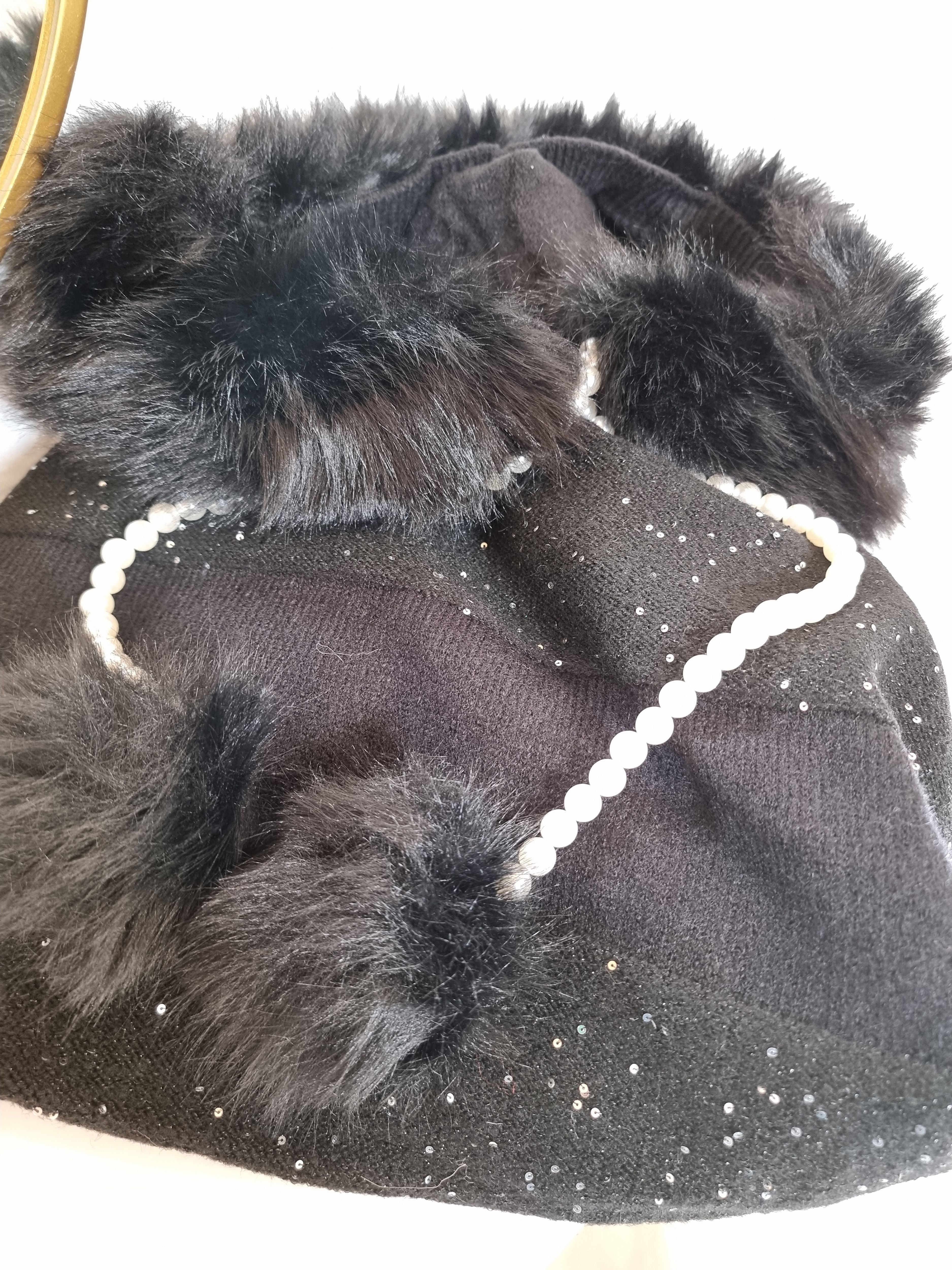 PULL CIVICO PELUCHE NERO