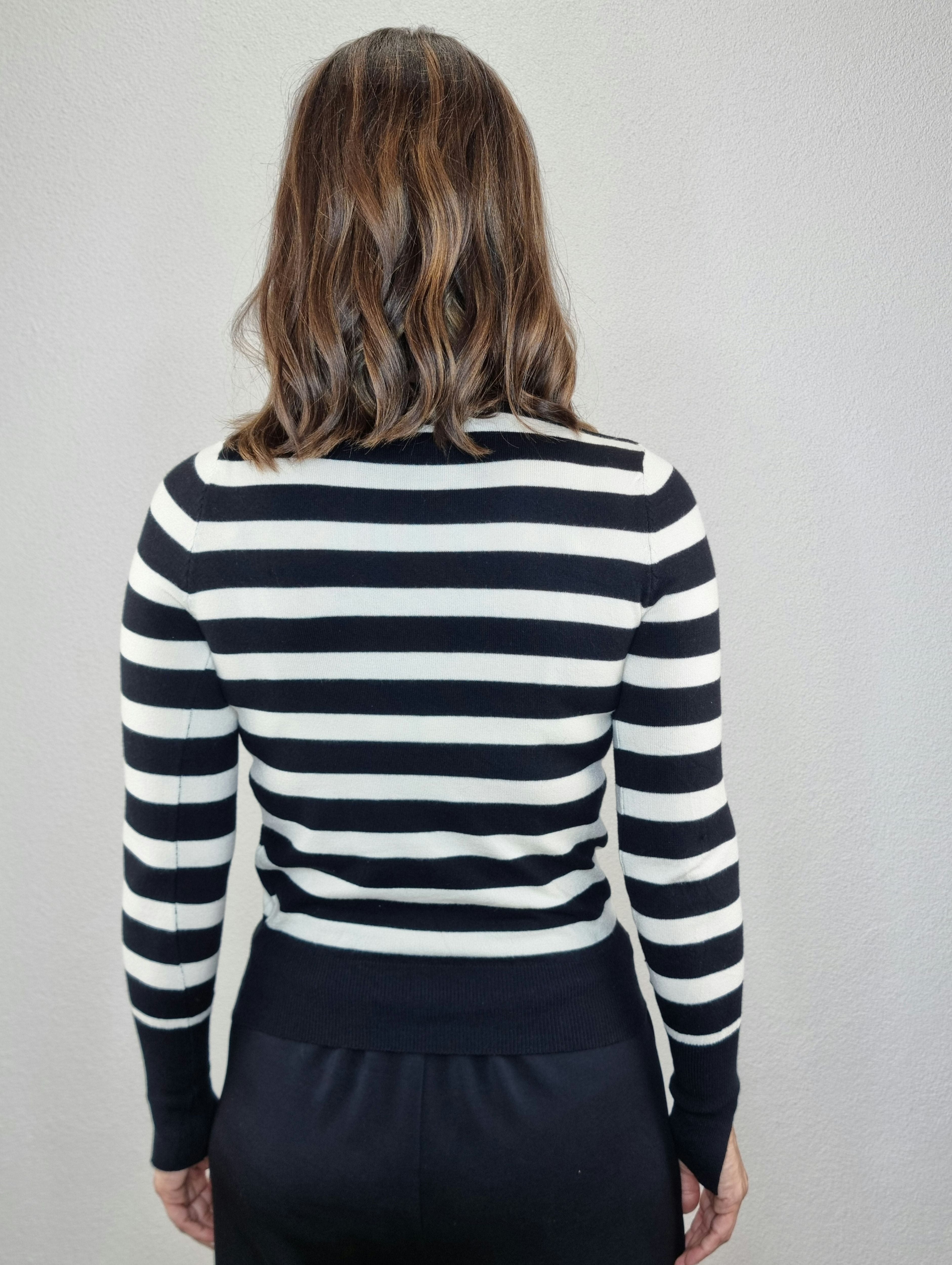 PULL RIGHE NERO