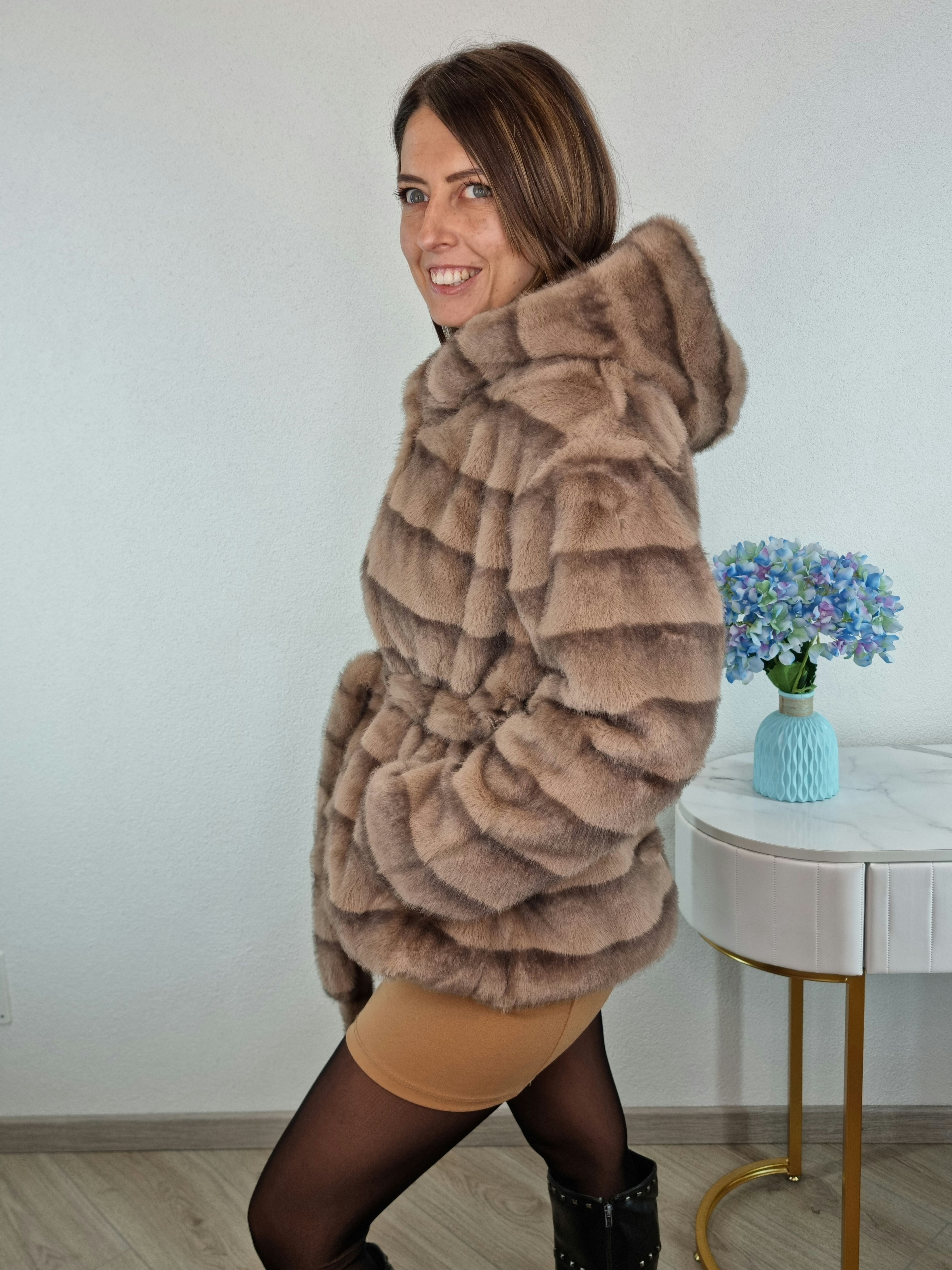 ECOPELLICCIA CIVICO SANDY