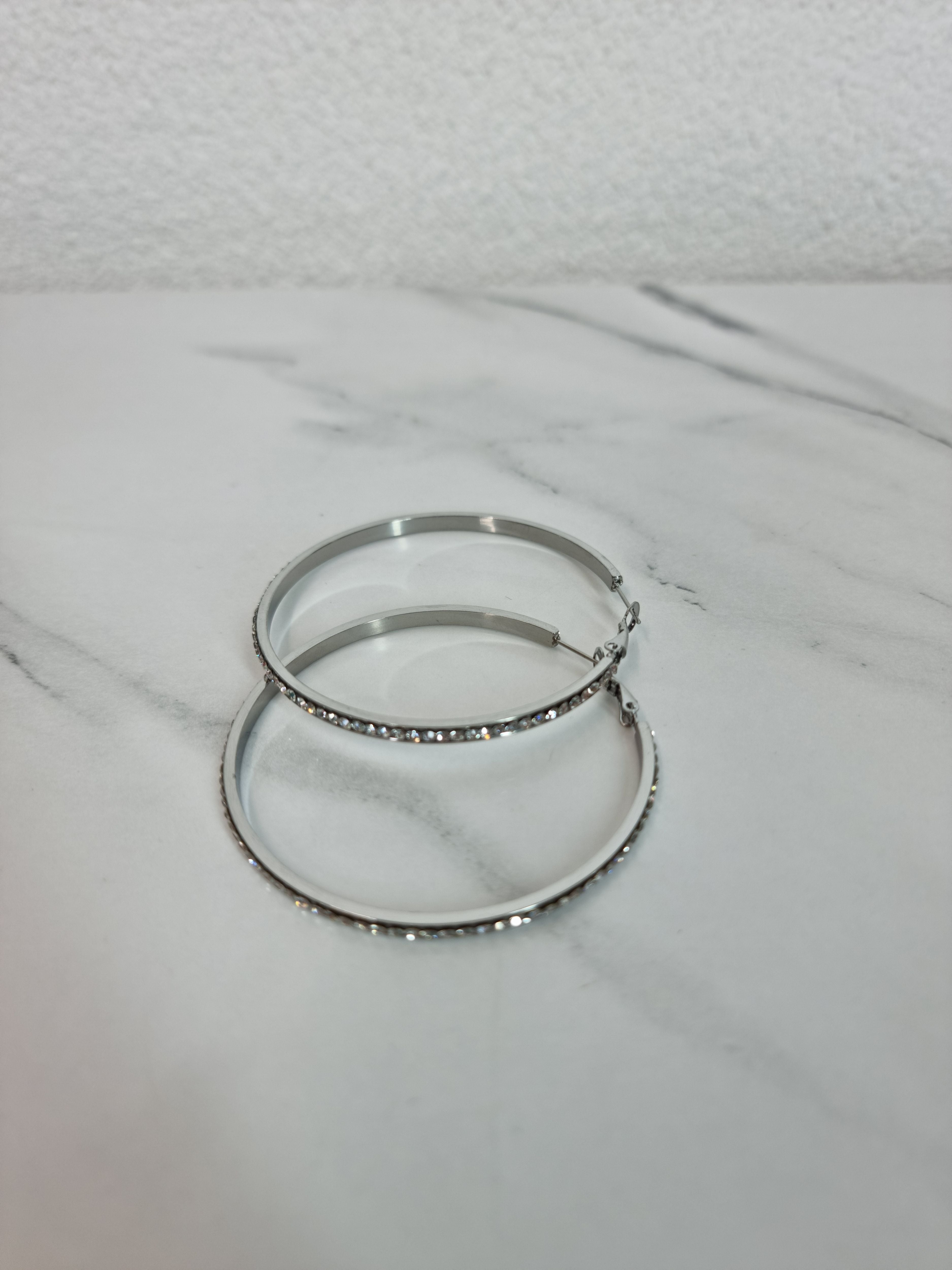 ORECCHINO cerchio strass argento