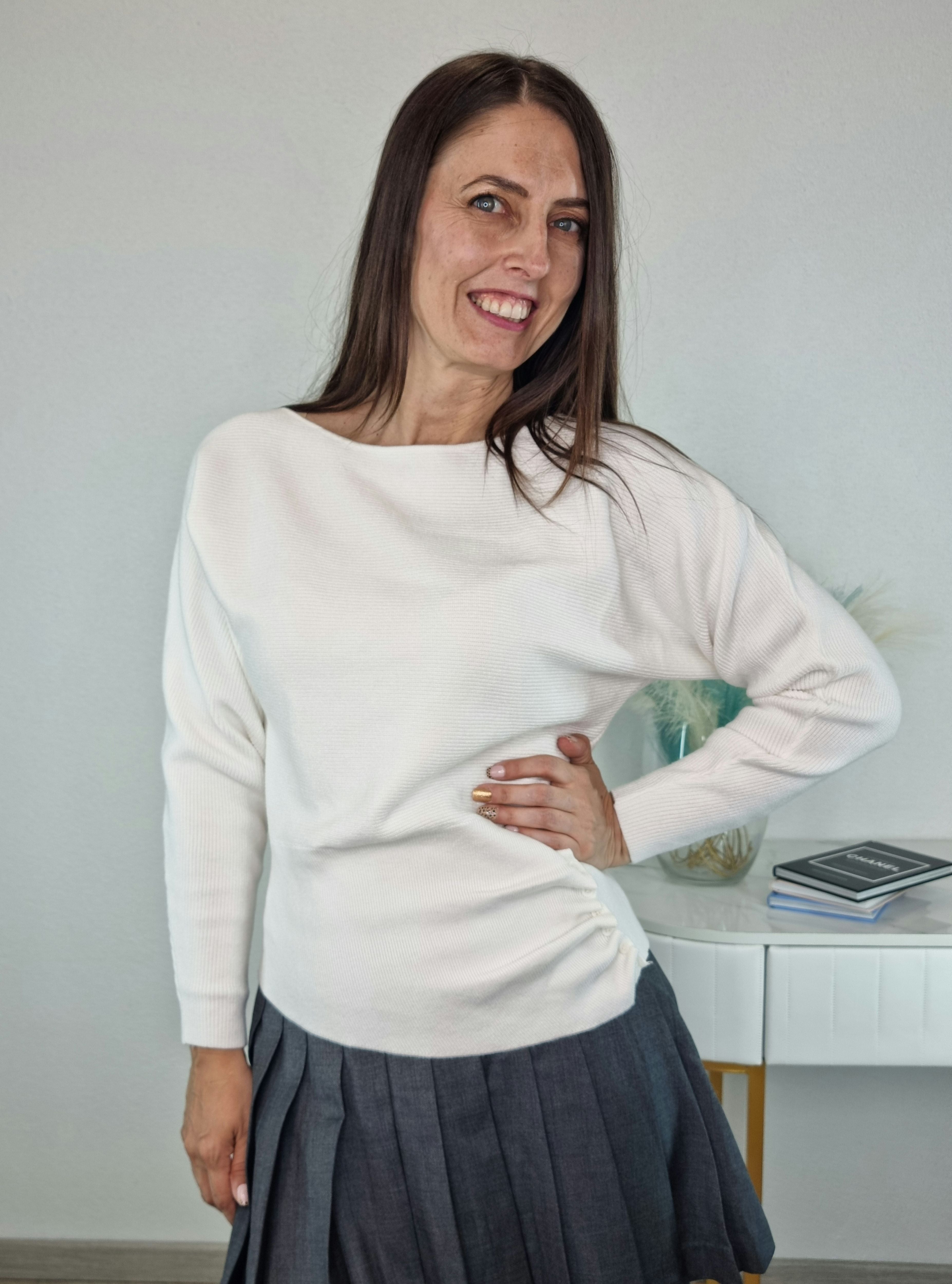 PULL CIVICO BOTTONI BIANCO
