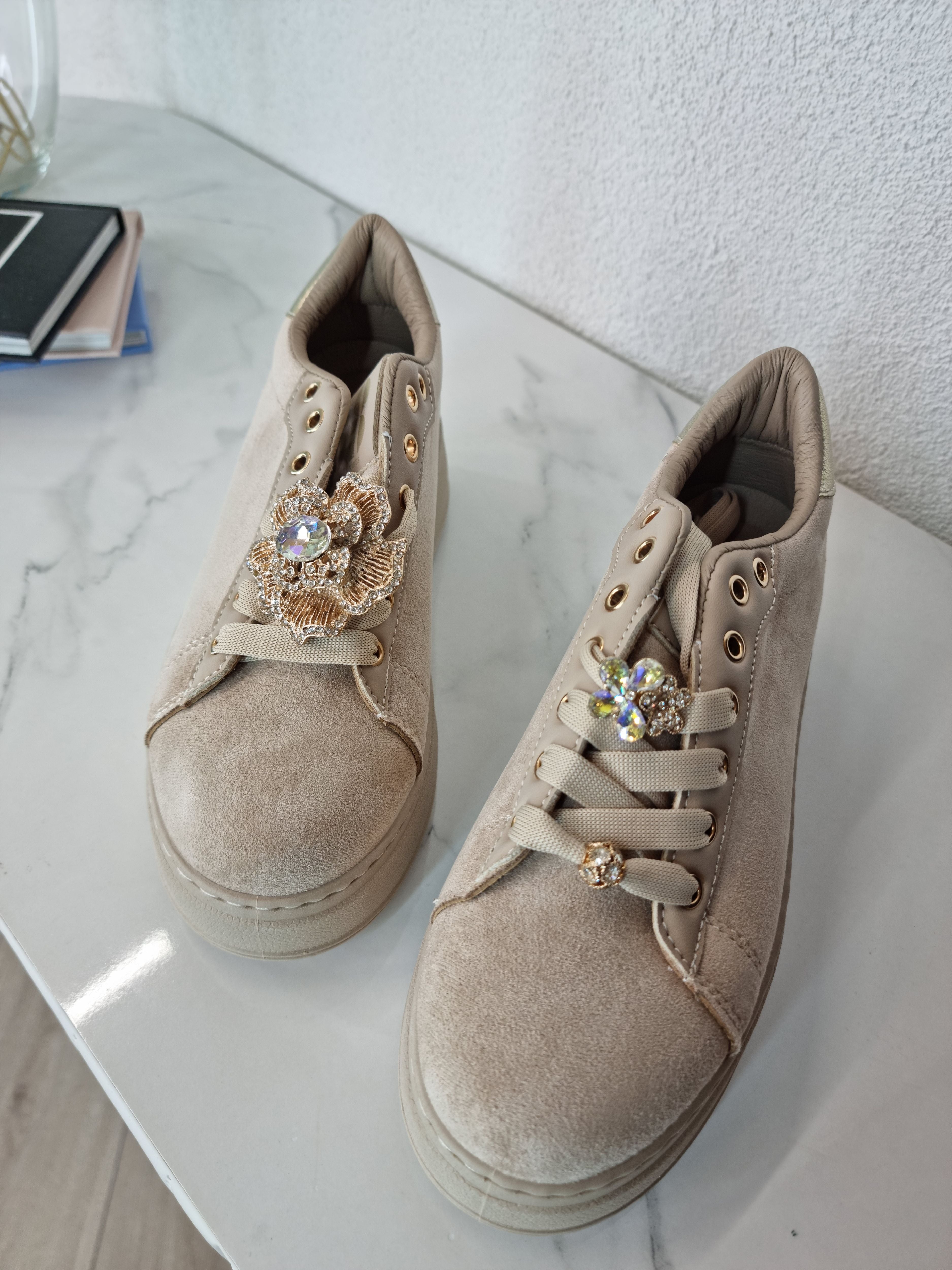 SNEAKERS FLOWER