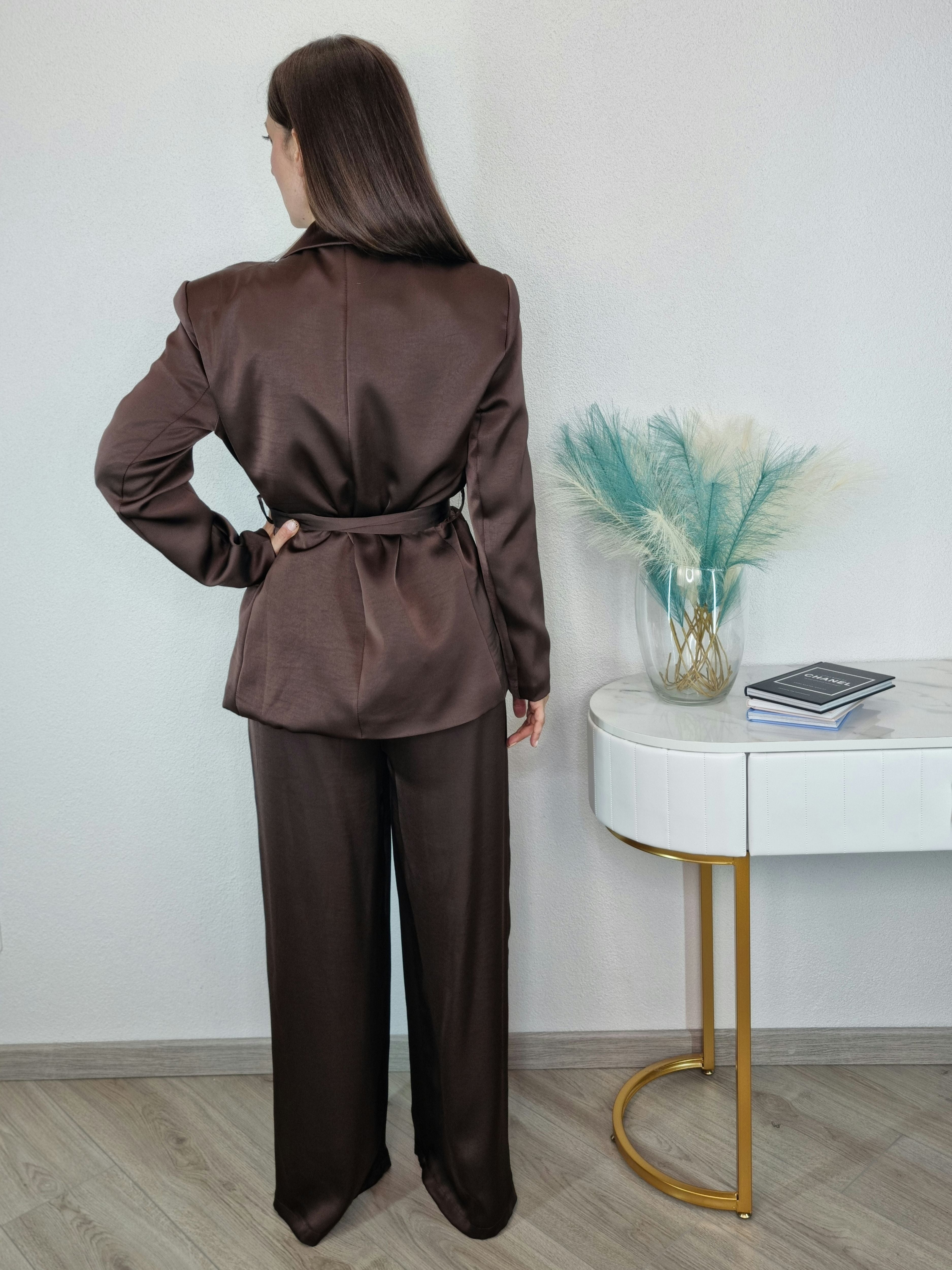 COMPLETO SATIN MORO