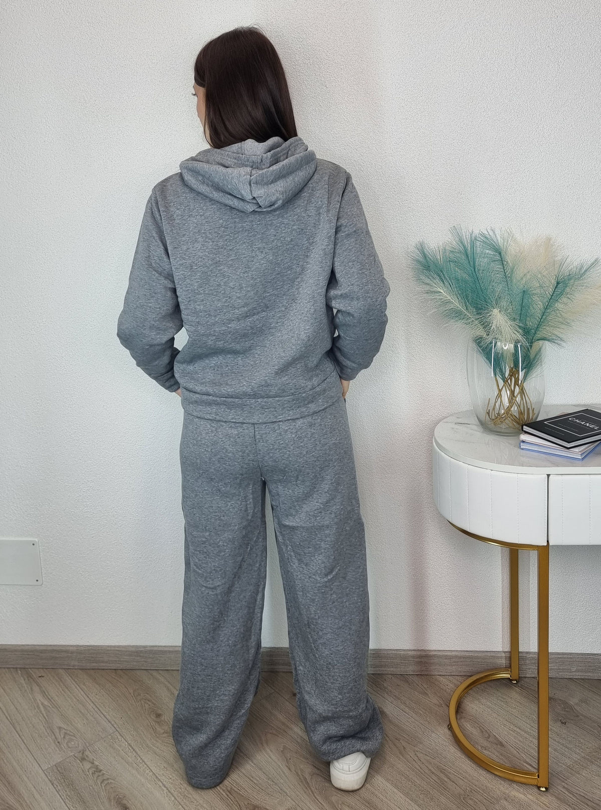 TUTA BASIC GRIGIA