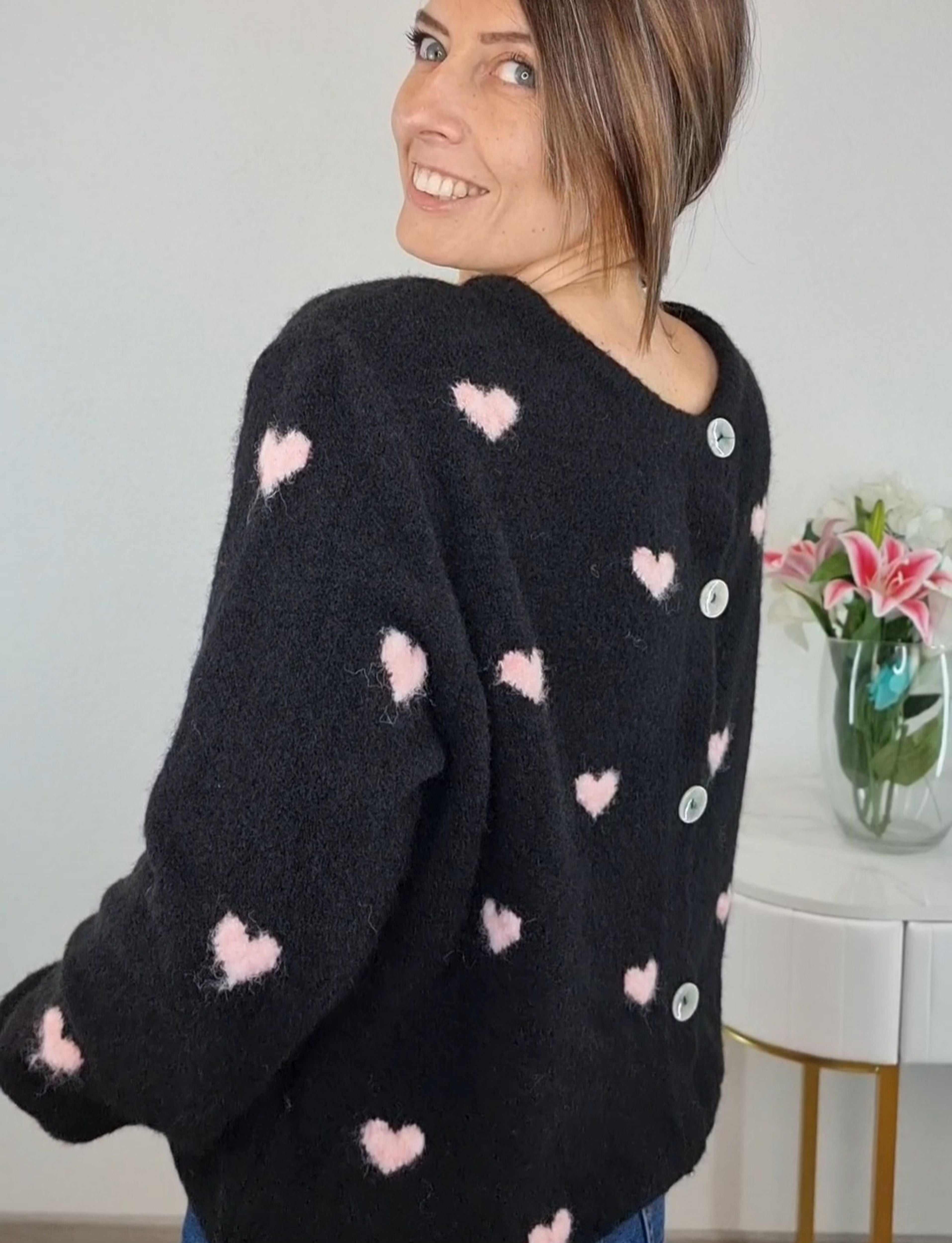 PULL CUORE NERO